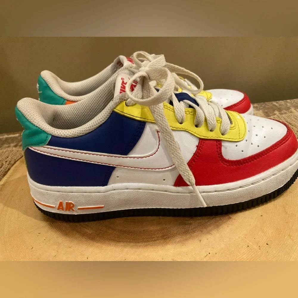 Nike Air‎ Force 1 LV8 Sneakers Shoes Colorful FN6980-657 Kids Youth Size 4Y